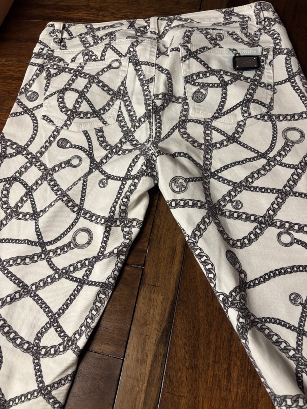Michael Kors White Pants with Black Chain Motif
